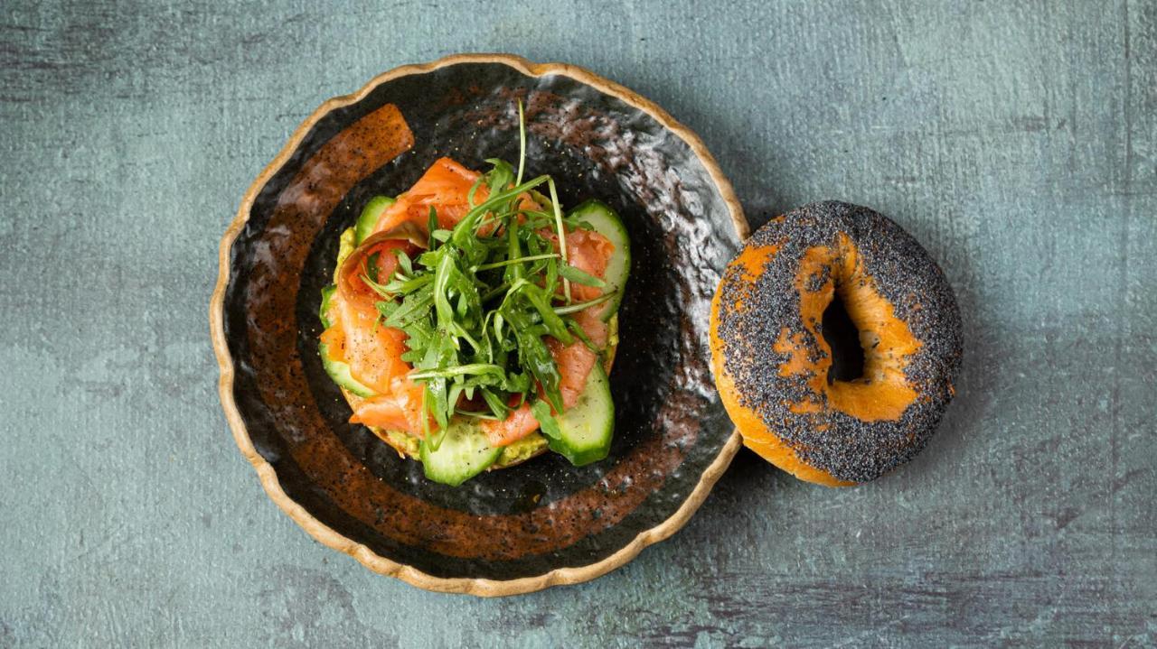 Hotel The Newel Psychiko Atene Esterno foto A bagel with lox and cream cheese